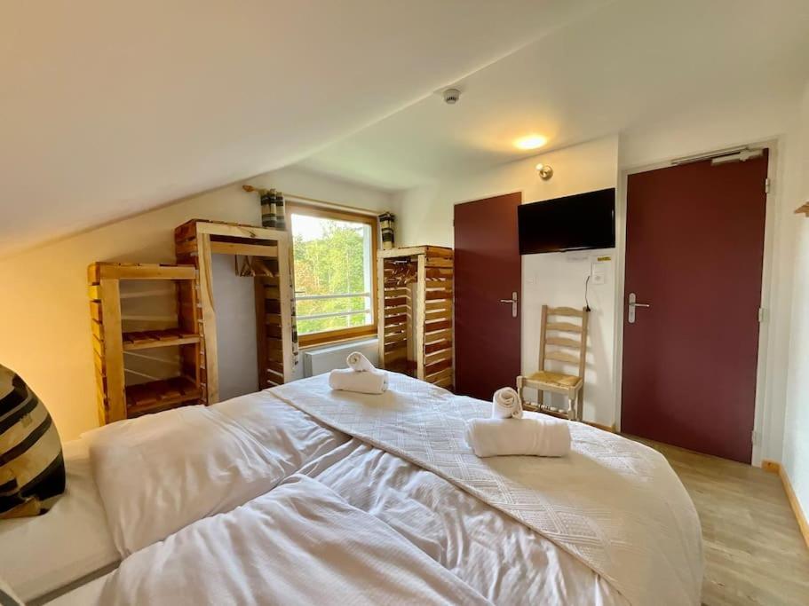 Le Petit Loup, Appartement Neuf Avec Jardin Gerbépal Exterior foto