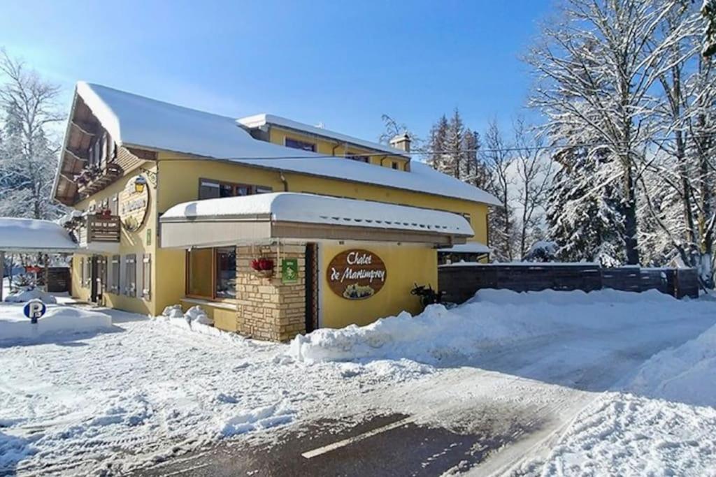 Le Petit Loup, Appartement Neuf Avec Jardin Gerbépal Exterior foto