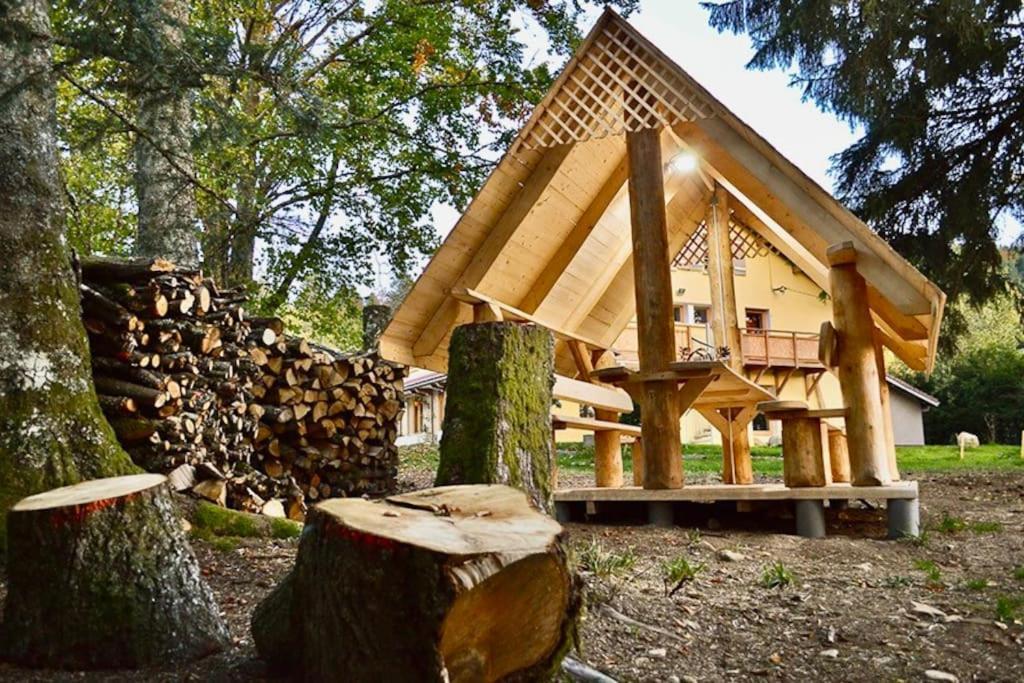 Le Petit Loup, Appartement Neuf Avec Jardin Gerbépal Exterior foto