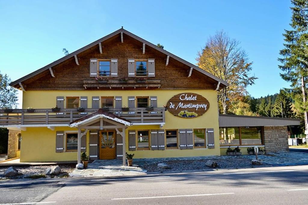 Le Petit Loup, Appartement Neuf Avec Jardin Gerbépal Exterior foto